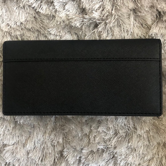 Marc Jacobs wallet - Picture 3 of 3